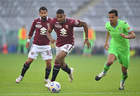 Report: Everton willing to shell out £21m for Gleison Bremer