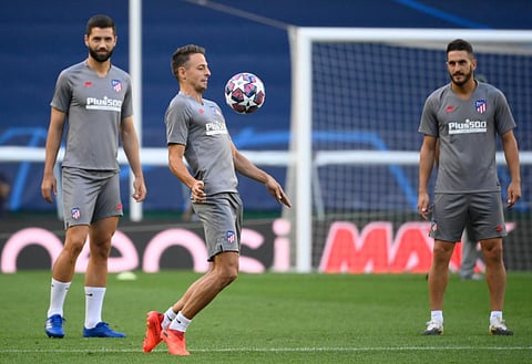 Everton make enquiries about Atletico Madrid right-back Santiago Arias