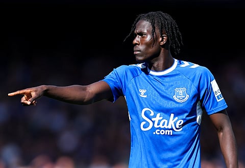 Sky Sports pundit tells 'baby' Amadou Onana to stay at Everton amid mooted big six interest