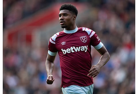 Everton want to sign West Ham United defender Ben Johnson, club open to offers