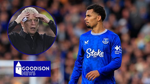 Everton forward Iliman Ndiaye and a circular inset of David Moyes