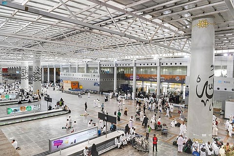 Saudi Arabia’s free transit visa allows visitors and GCC residents to perform Umrah during international flight layovers of up to 96 hours when traveling with Saudia or flynas airlines (King Abdulaziz International Airport). Picture used for illustrative purposes.