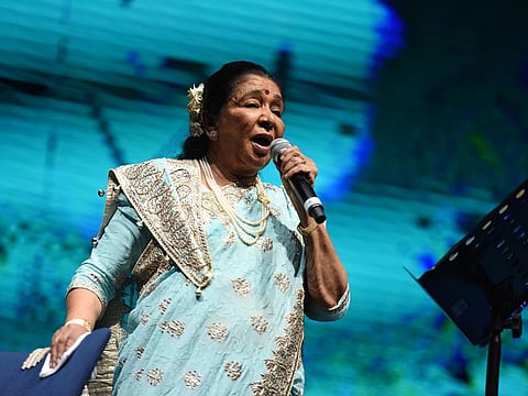 Bollywood playback singer Asha Bhosle died today, April 12.