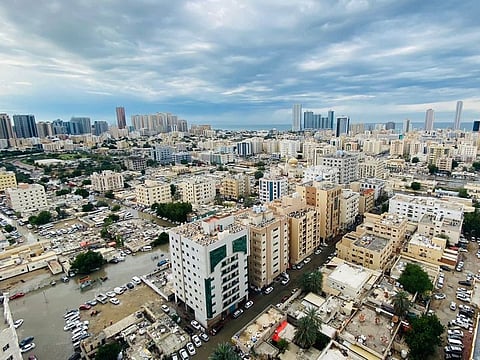 Fair to partly cloudy skies forecast through next week with light winds.