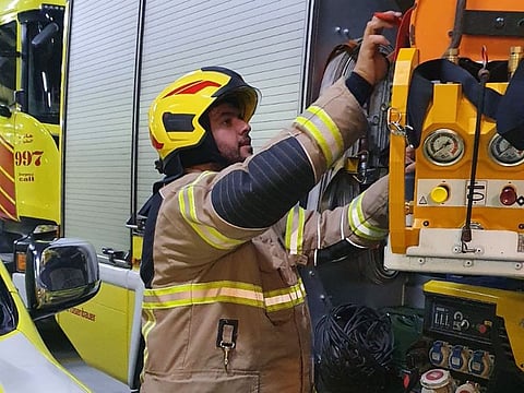 Emergency teams swiftly tackle Sharjah fire