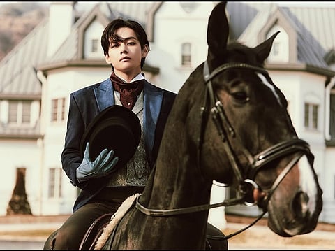 BTS's V paid in full cash