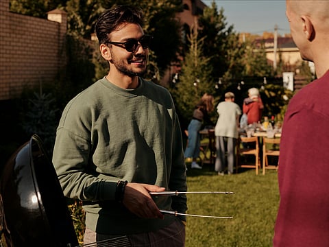 Whether you’re hosting a laid-back BBQ, a chic evening soirée, or a fun-filled pool party, the right gear can transform your outdoor space into an entertainment hotspot.