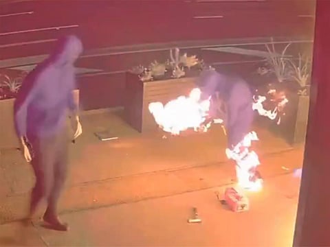Australian police have released CCTV video of a bungling arsonist who set his own pants alight.