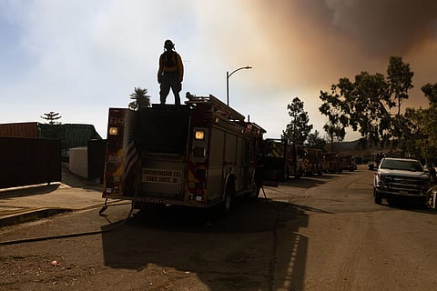 Los Angeles Fire Pushes Northeast, Threatens Brentwood, Encino