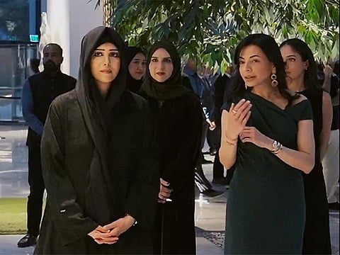 During her visit, Sheikha Latifa (left) toured the exhibition area, exploring the diverse artworks, each reflecting a distinctive and expressive artistic journey.