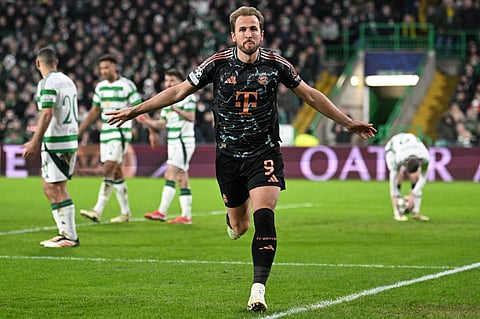 Harry Kane celebrates scoring Bayern Munich's second goal
