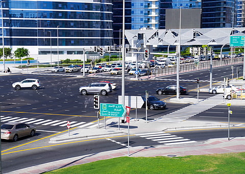 RTA introduces Traffic Signal Control System Upgrade using AI and Digital Twin Technology to improve traffic flow in Dubai