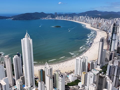 Authorities in the Brazilian city of Balneario Camboriu recently approved a 544-metre residential skyscraper, which will be located on the waterfront in Barra Sul.