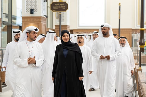 Dr. Amna bint Abdullah Al Dahak, Minister of Climate Change and Environment, during her visit to Souq Al Jubail in Kalba