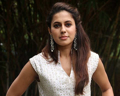 Former Karnataka Chief Minister and MP Basavaraj Bommai has called for a thorough investigation into the illegal gold smuggling network linked to Kannada actress Ranya Rao.