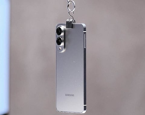 Photo of the Samsung Galaxy S25 Edge as leaked by