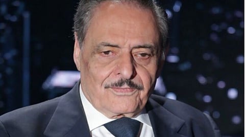 On television, he seamlessly transitioned between villainous and heroic roles, earning acclaim for his portrayal of Jean Valjean in the 1974 adaptation of ‘Les Misérables’.