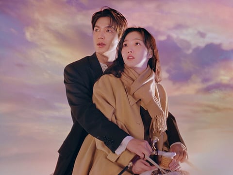 Lee Min-ho and Kim Go-eun in The King Eternal Monarch, a story that explores the concept of parallel worlds.