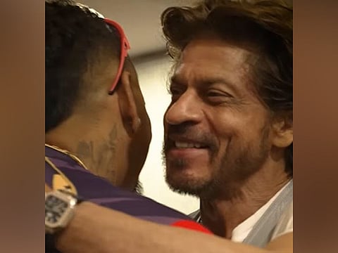 Shah Rukh Khan was seen greeting each player individually in the dressing room.