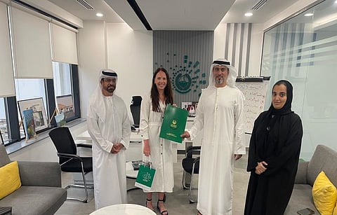 Estonia tourist honoured by Dubai Police for returning lost gold jewellery