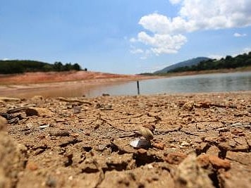 Gujarat’s semi-arid geography makes it more vulnerable to temperature extremes.
