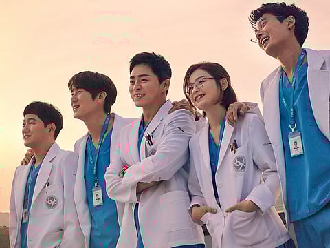 The show focused on five friends in their forties, working in different departments at a hospital.