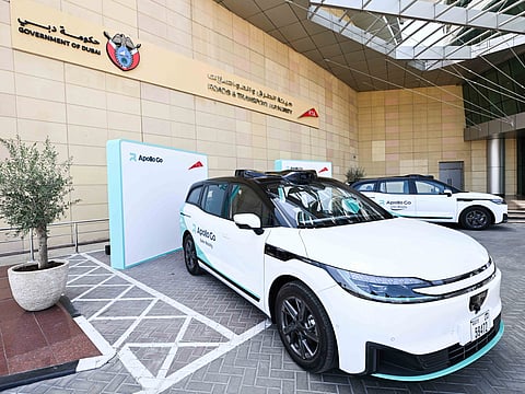 The experimental operation of 50 autonomous vehicles will begin in the coming months, paving the way for the official public launch of the service in 2026.