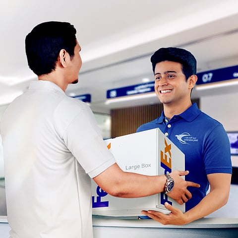FedEx added 68 new shipping centres at Emirates Post branches in UAE