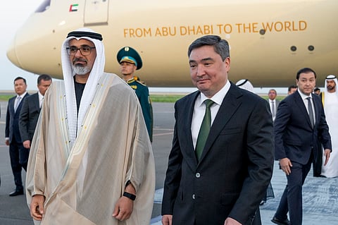 Crown Prince of Abu Dhabi arrives in Astana on official visit