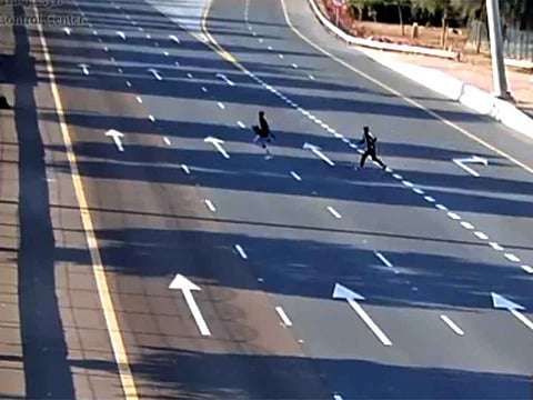 Abu Dhabi Police reinforce road safety rules, Dh400 fine for crossing roads from undesignated areas