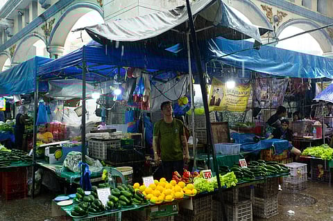 A public market in the Philippines. Easing inflation, and a stronger peso could be signals of rate cut. Bond markets tend to move ahead of actual rate decisions.