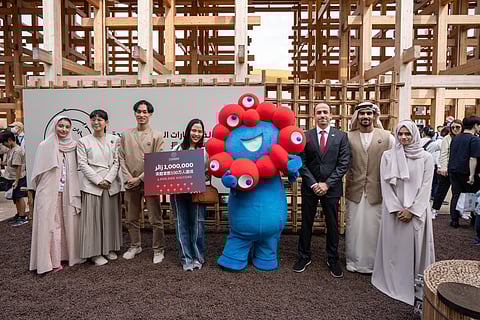 The one millionth visitor, a Japanese construction industry professional from Kobe, was greeted by Shihab Al Faheem, Ambassador Extraordinary and Plenipotentiary of the UAE to Japan and Commissioner General of the UAE Pavilion at Expo 2025 Osaka.