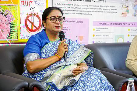 Leaders across party lines have condemned the attack on Delhi Chief Minister Rekha Gupta.