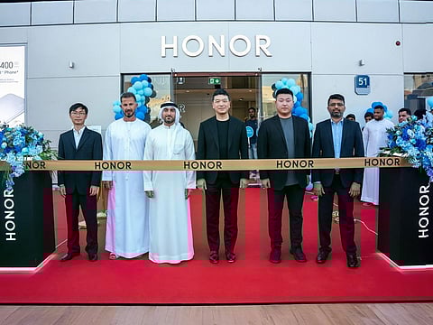 HONOR launches first authorised Experience Store and Service Centre in Abu Dhabi, strengthening UAE presence
