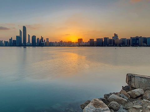 Abu-Dhabi-Skyline
