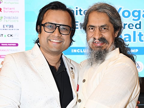 CA Jai Prakash Agarwal, Chairman of ICAI Dubai Chapter and Yogacharya Dhakaram Ji