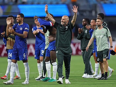 Enzo Maresca, Head Coach of Chelsea FC, acknowledges the crowd following the FIFA Club World Cup 2025 round of 16 match between SL Benfica and Chelsea FC at Bank of America Stadium.