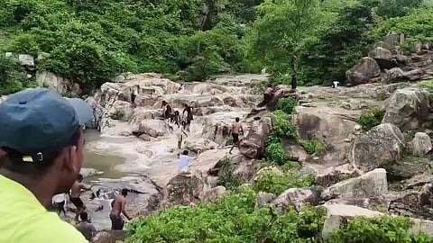 Six women escape tragedy at Bihar waterfall amid viral rescue video