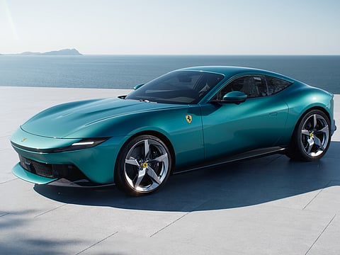 The Ferrari Amalfi represents a new interpretation of the archetype of the 2+ coupé berlinetta with a front-mid-mounted V8 engine