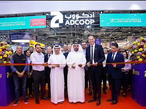 ADCOOP Launches new flagship store
at Makani Al Khalidiya Garden, reinforcing commitment to lowest prices, best quality, innovation and community well-being