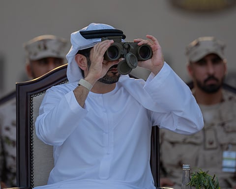 Sheikh Hamdan witnesses UAE National Service recruits’ tactical excellence.