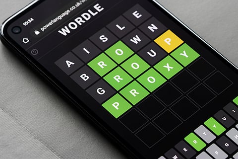 Players have six attempts to guess a hidden five-letter word. After each guess, the game provides feedback by highlighting letter