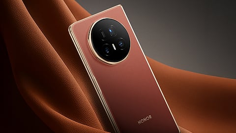 New benchmark in foldables: HONOR Magic V5 unveils massive 5820mAh battery