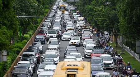 Traffic and pedestrian movement across the Yamuna bridge has been suspended from 5:00 PM on September 2, 2025.