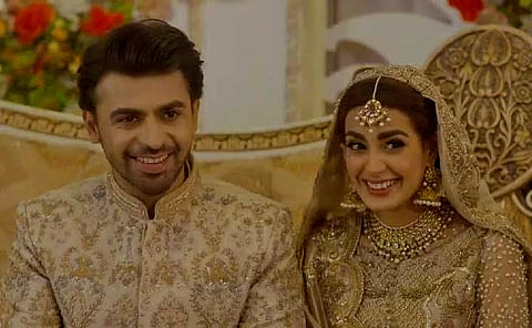 Iqra Aziz and Farhan Saeed play the lead roles of Jiya and Arsalan.