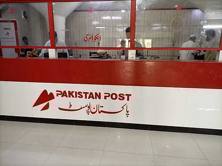 Pakistan among 25 countries to suspendsmail delivery to United States