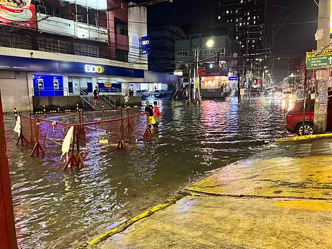 5 days worth of rain in 1 hour: ‘Extreme’ rainfall overwhelms Quezon City’s drainage system