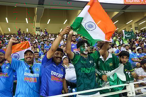 Indian and Pakistan fans.