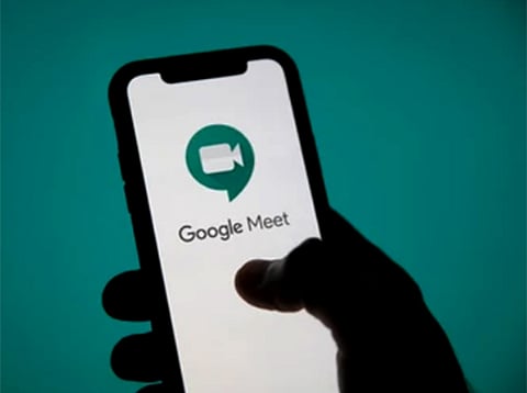 Dubai Police confirmed that such attempts have been reported and urged residents not to respond to calls, texts, or emails from anyone claiming to be police or government officials seeking banking information.