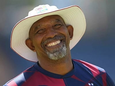 Bangladesh head coach Phil Simmons